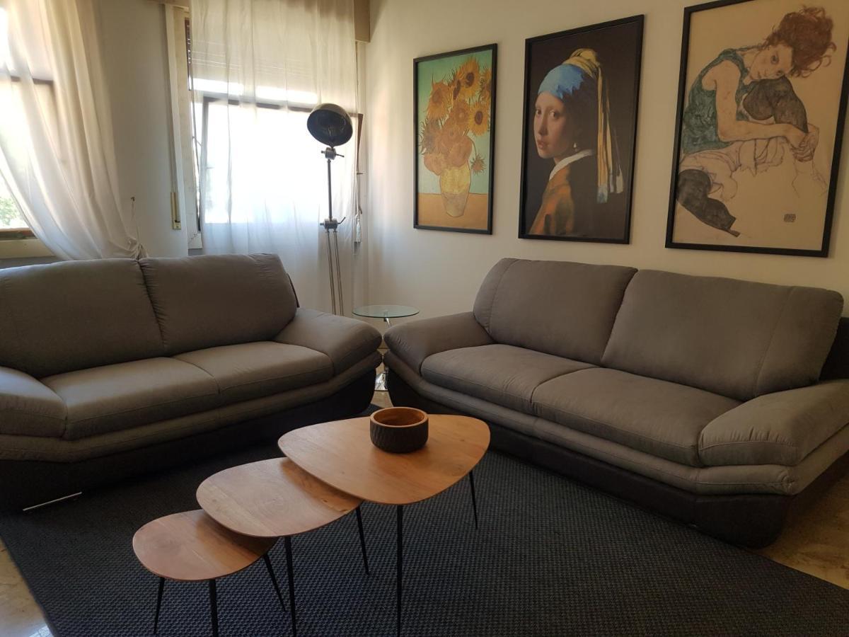 Attico Quarto Di Luna Верона Екстериор снимка