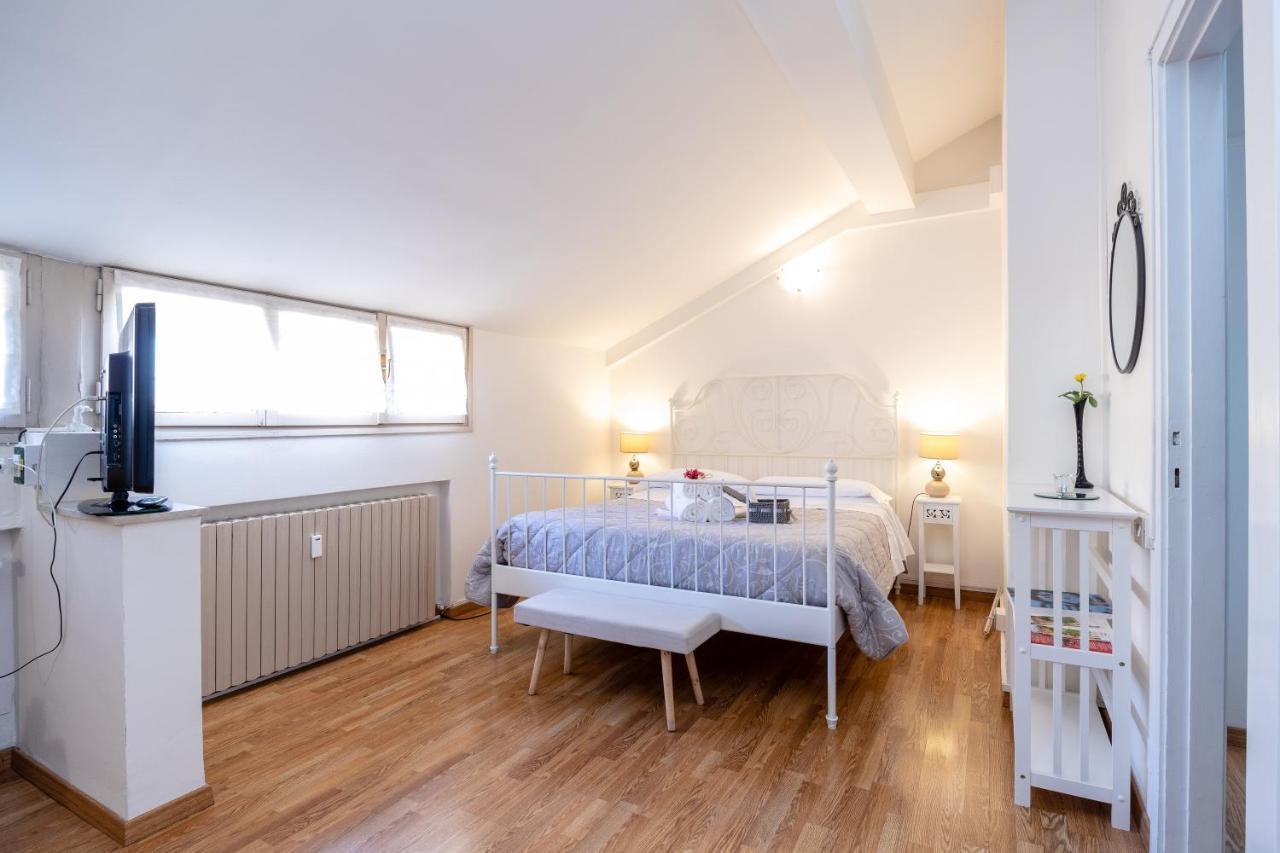 Attico Quarto Di Luna Верона Екстериор снимка